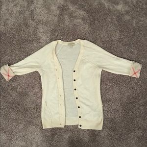Burberry small cashmere cardigan